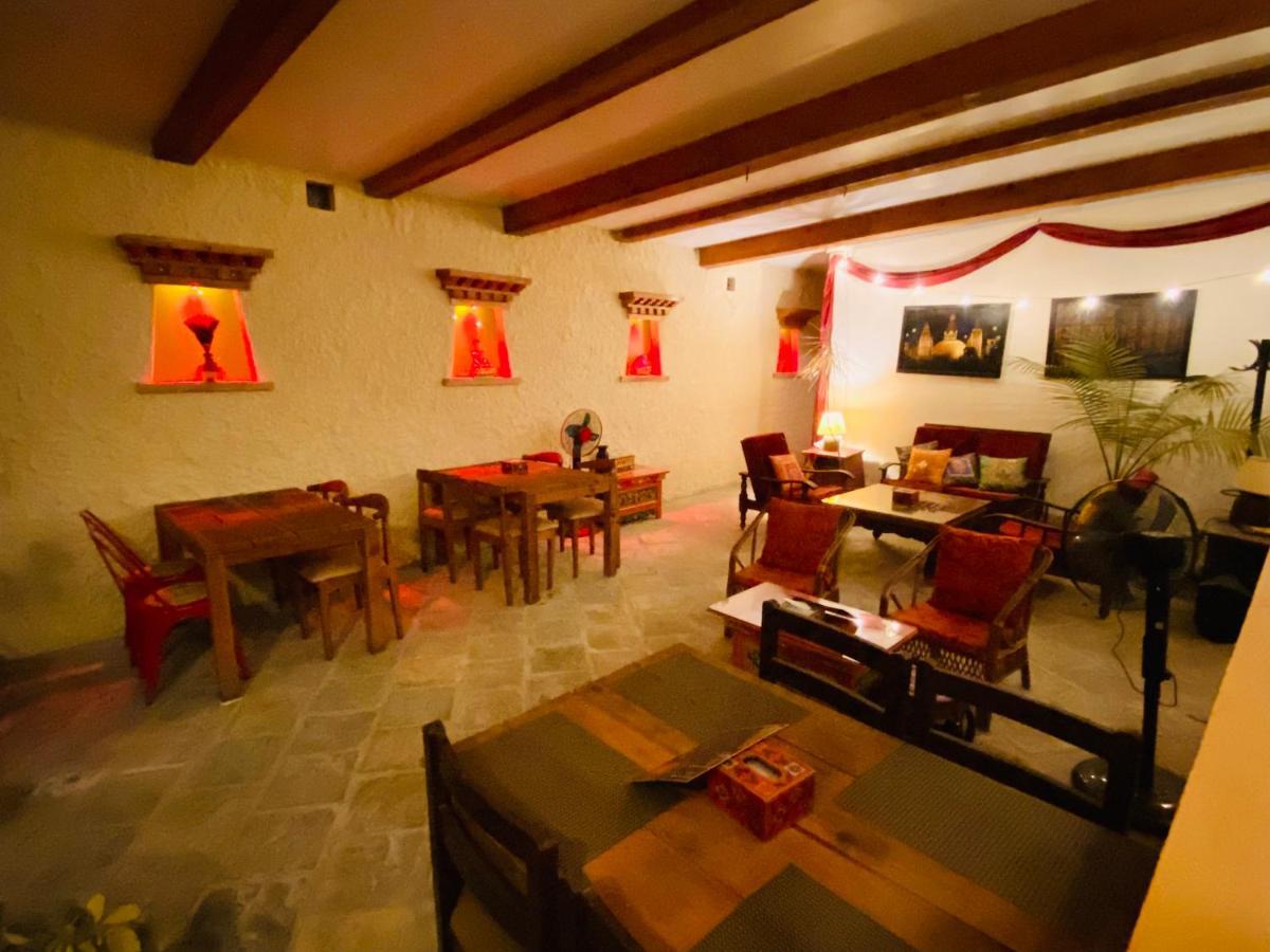 Three Jewels Boutique Hotel Pokhara Exterior foto