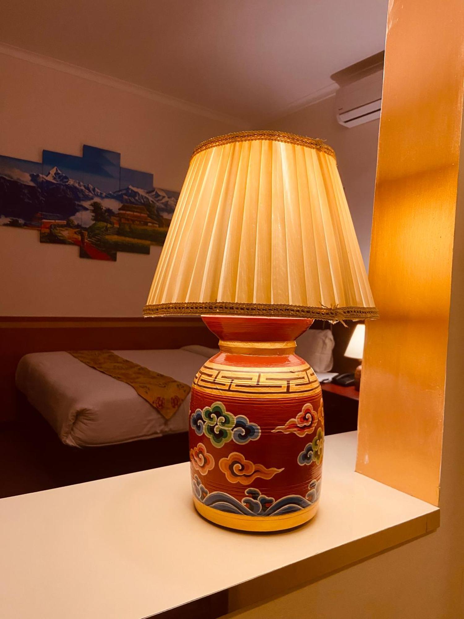 Three Jewels Boutique Hotel Pokhara Exterior foto